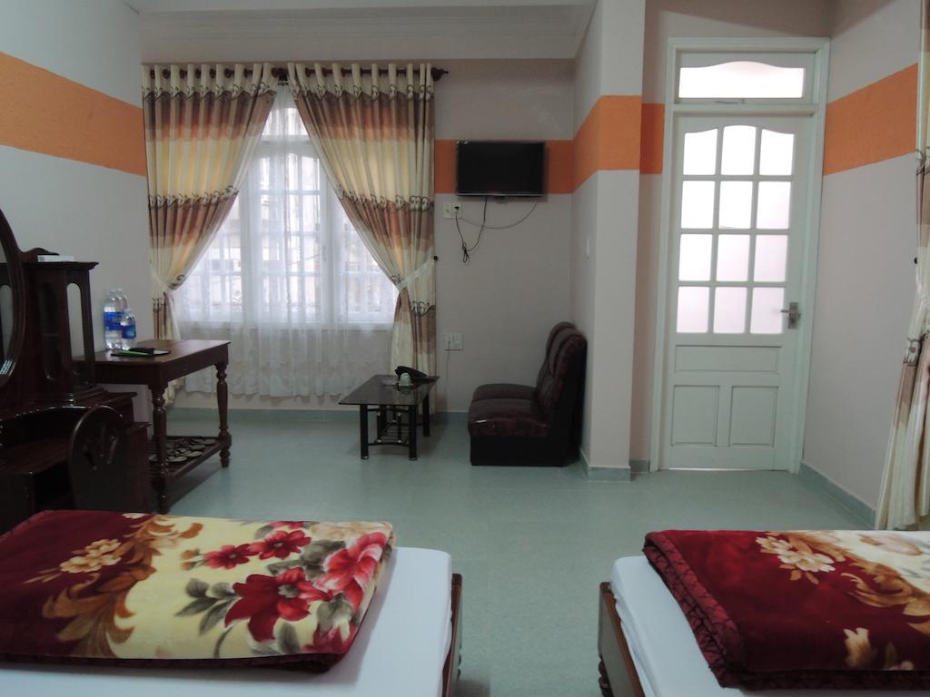 Hong Lan Hotel Dalat Luaran gambar